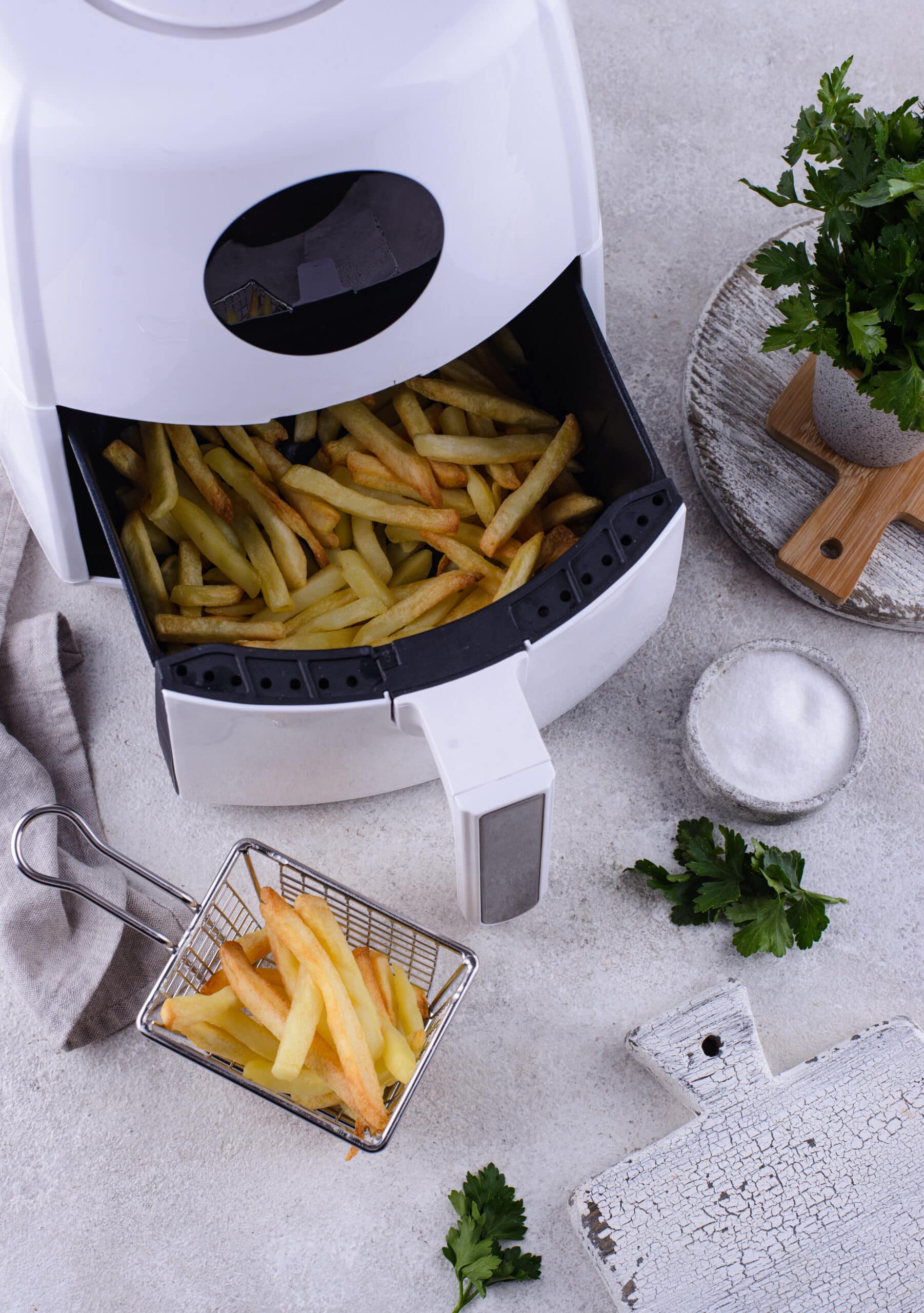 Can you put air fryers on a wooden surface?