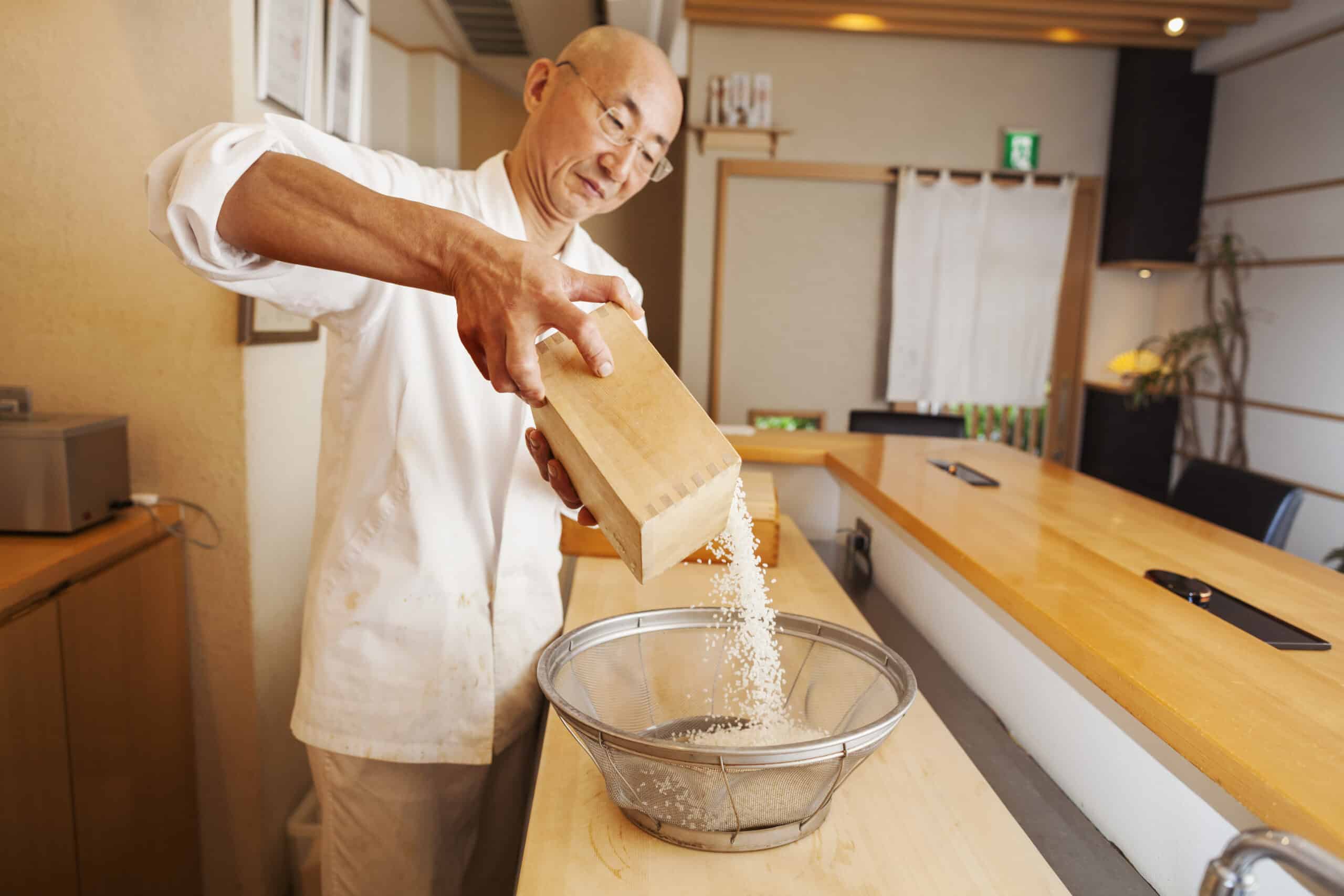 How To Use A Traditional Rice Cooker