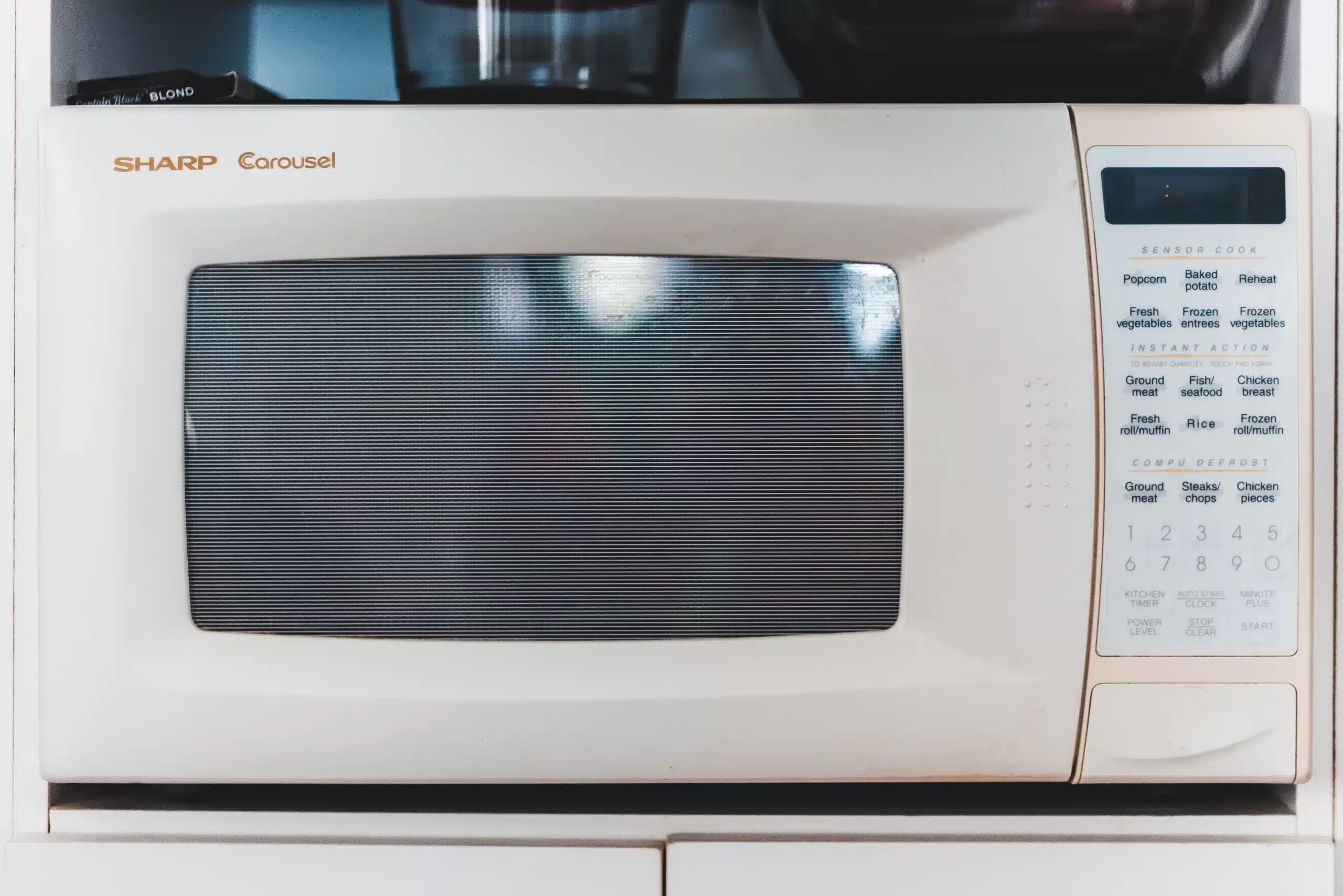 How to Clean Microwave: The Easy Way to Remove Stains and Odors