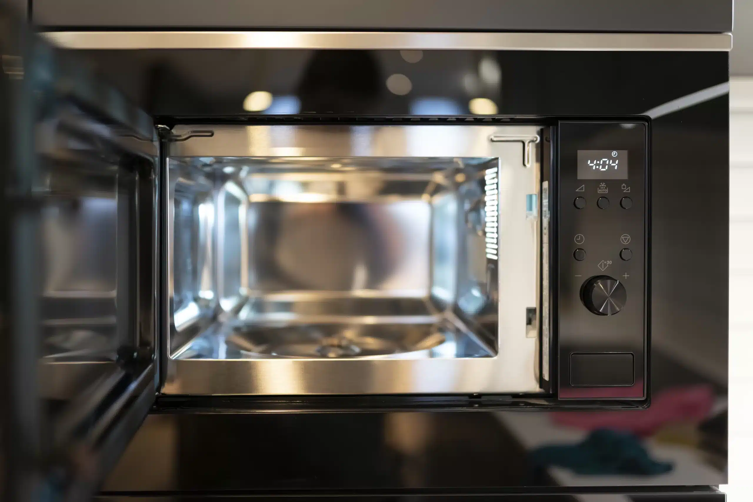 Wattage of Your Magic Chef Microwave
