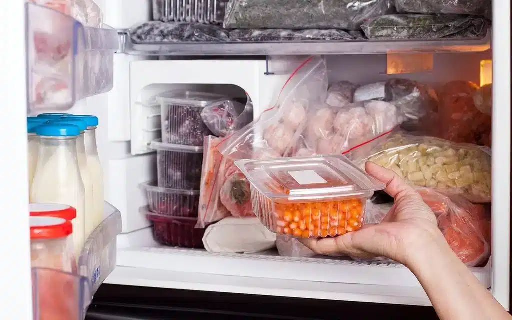 why-is-my-refrigerator-freezing-my-food