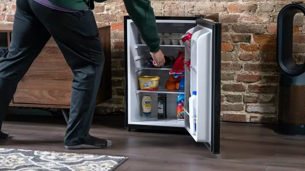 can-you-return-a-mini-fridge-to-walmart