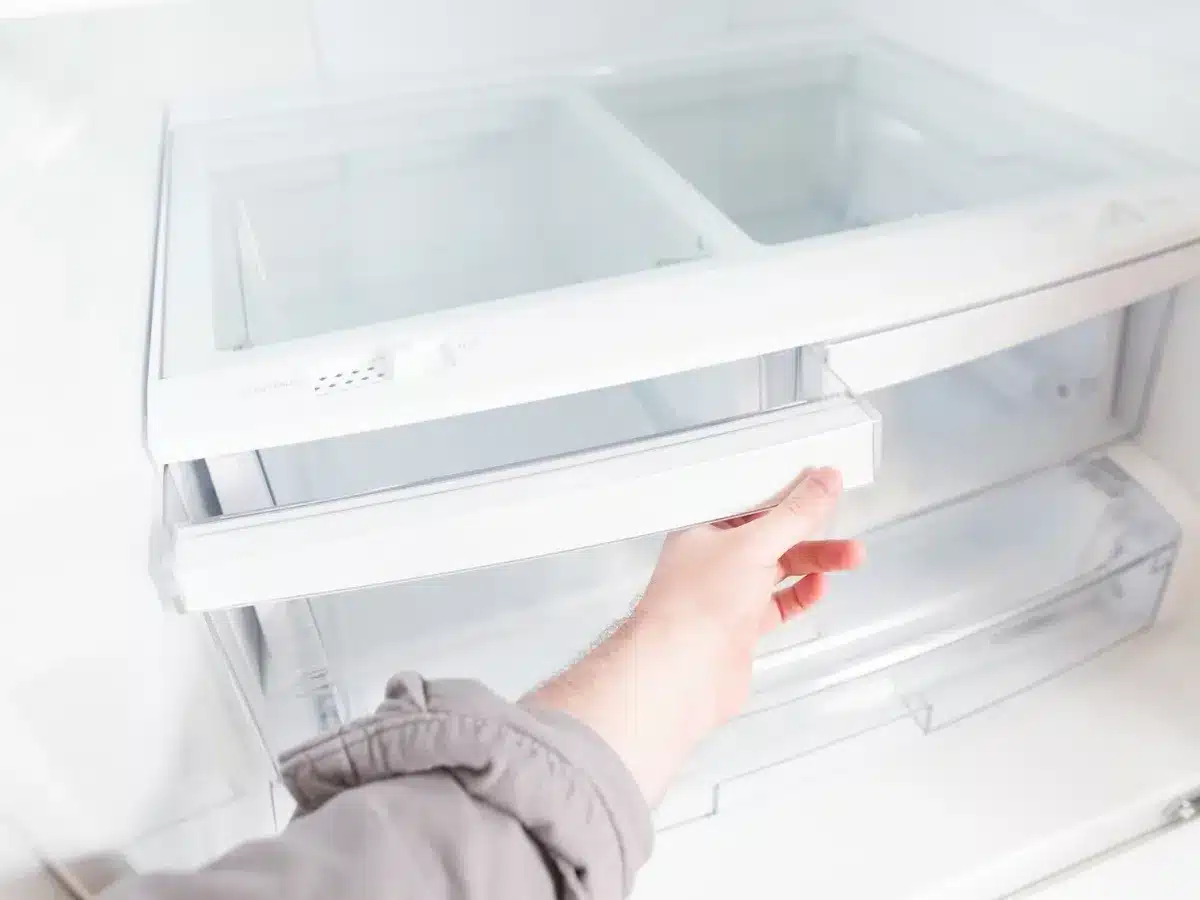 How To Remove The Freezer Drawer On A Kenmore Refrigerator And How To ...