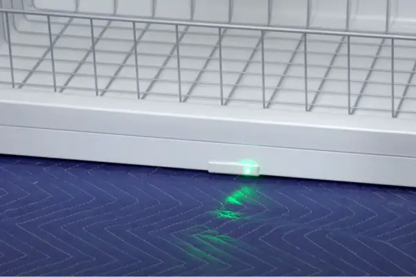 frigidaire-freezer-green-light-flashing