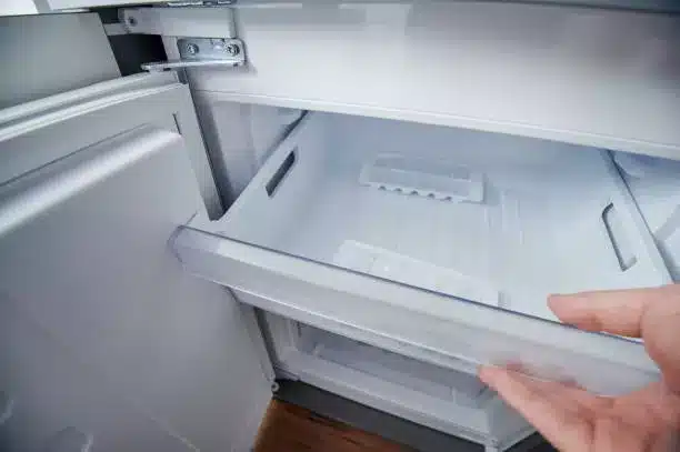 whirlpool-refrigerator-remove-freezer-drawer