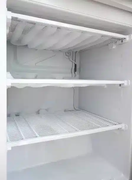 defrost-a-frigidaire-gallery-side-by-side-freezer