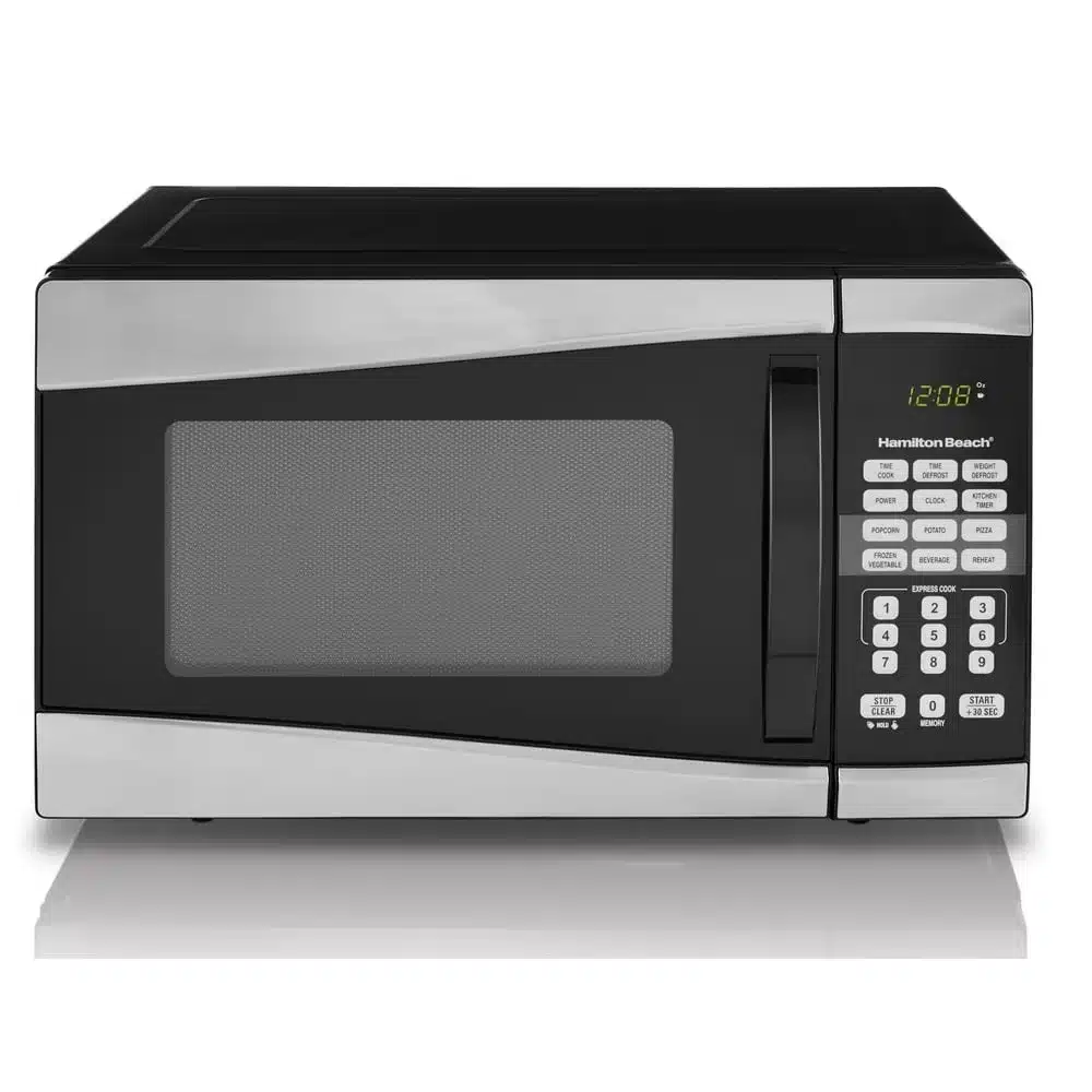 hamilton-beach-0-9-cu-ft-900w-microwave-2