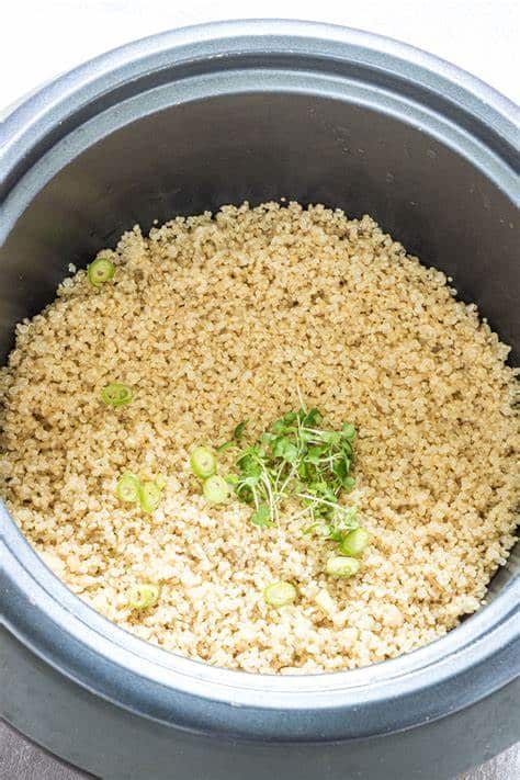 quinoa-in-a-rice-cooker-2